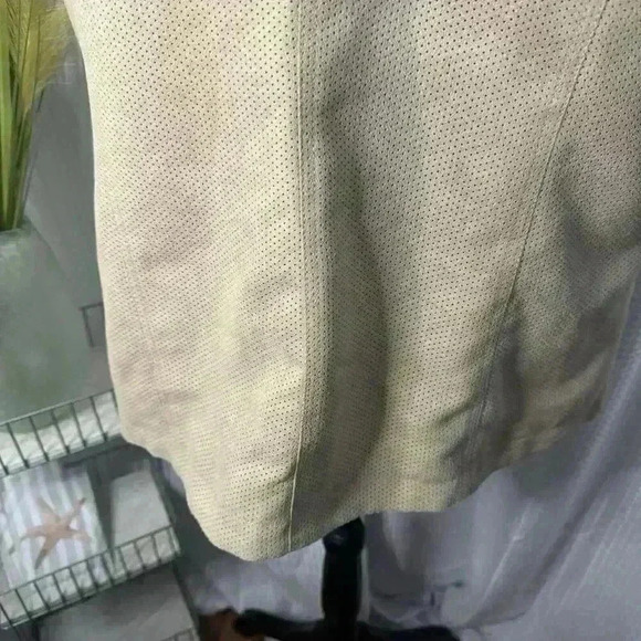 Chicos Women’s 3 US XL Beige Utility Vest Multiple Pockets Sleeveless Button Top - Picture 8 of 11